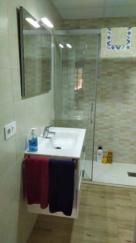 Atractivo Apartamento En La Playa Con Parking Рокетас-де-Мар Экстерьер фото